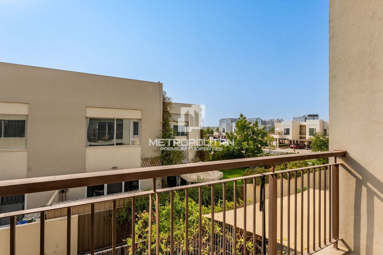 Villa in Dubai, UAE, 191 m² - picture 7