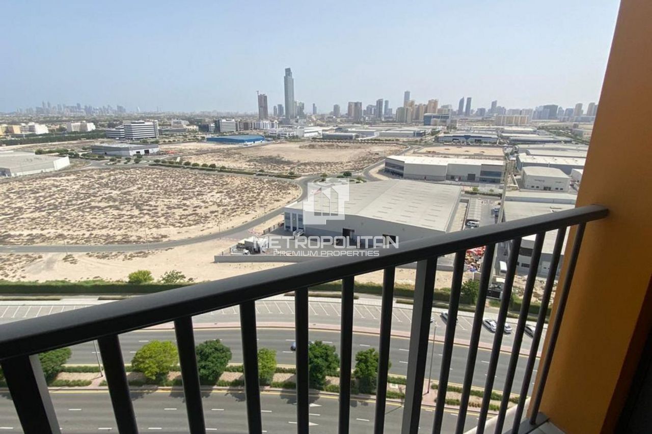 Apartment in Dubai, UAE, 58 m² - picture 9