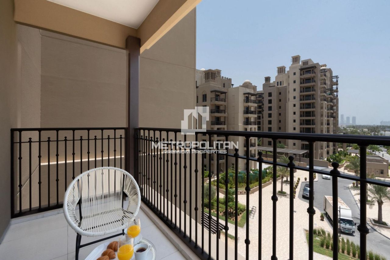 Apartment in Dubai, UAE, 68 m² - picture 17