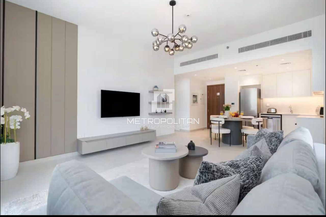 Apartment in Dubai, UAE, 68 m² - picture 18