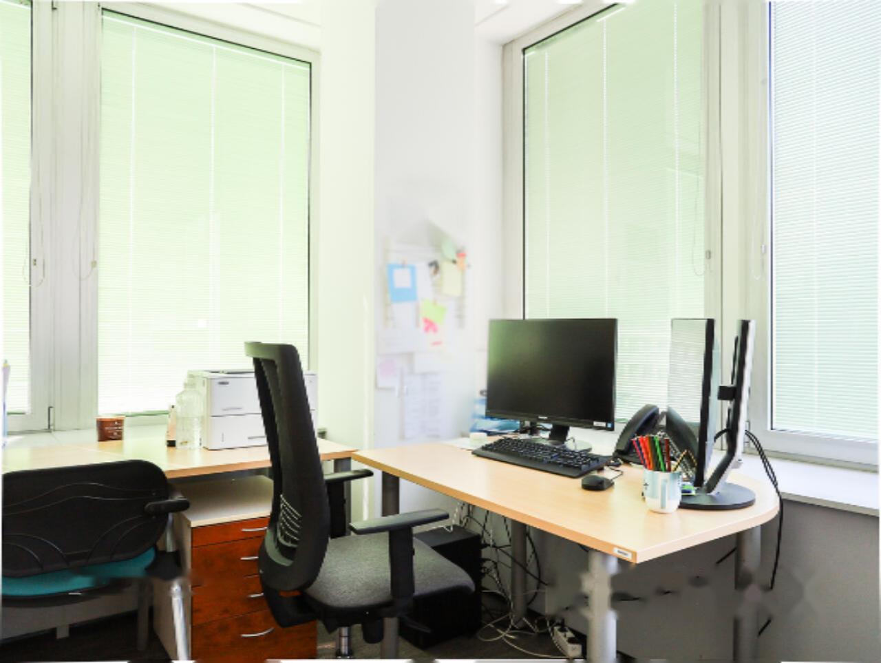 Büro in Ljubljana, Slowenien, 487 m² - Foto 3