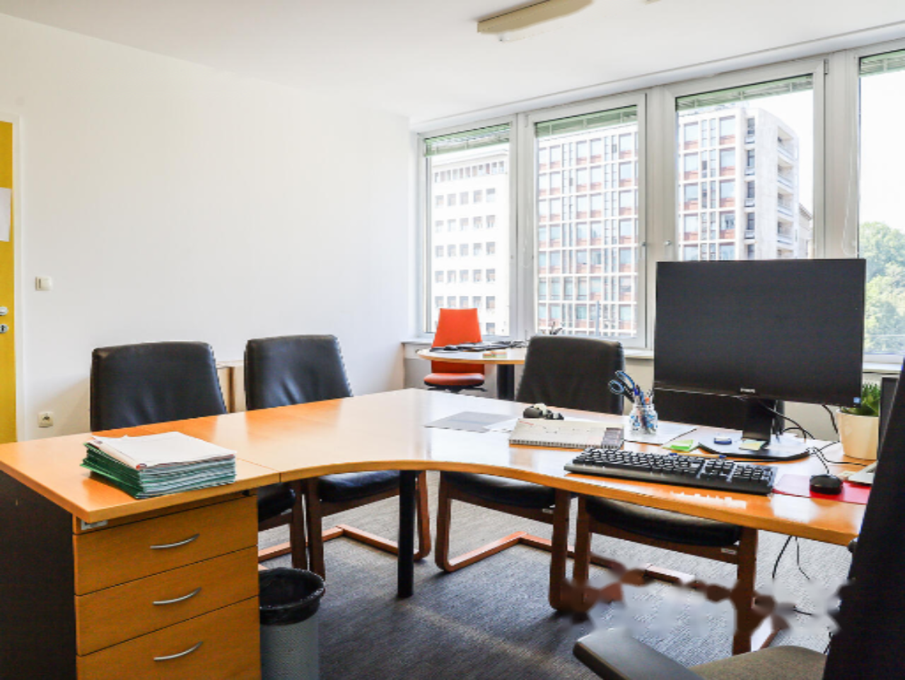 Büro in Ljubljana, Slowenien, 487 m² - Foto 12