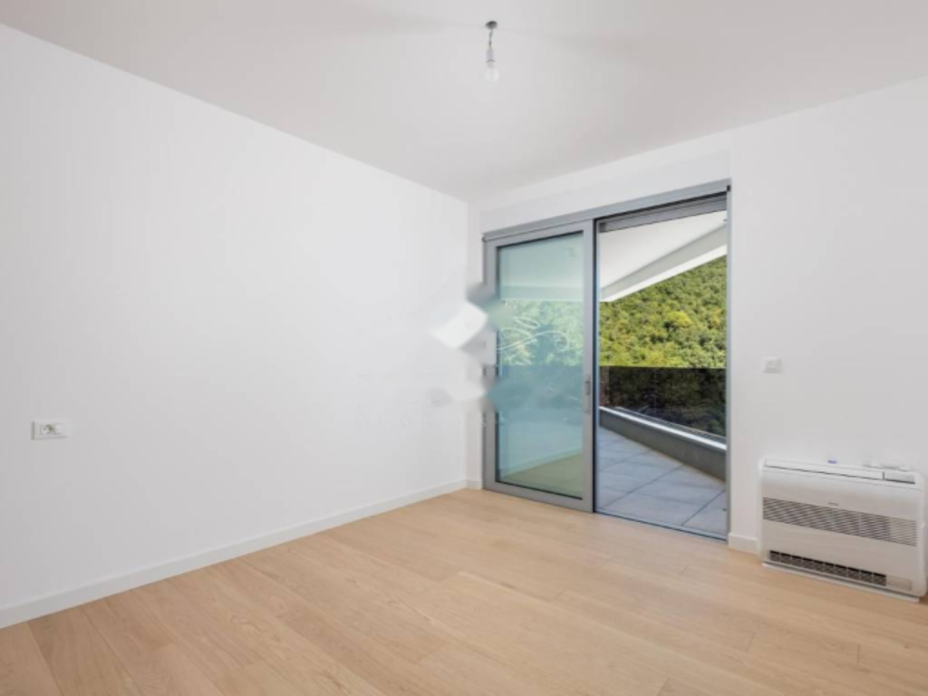 Piso en Opatija, Croacia, 253 m² - imagen 18