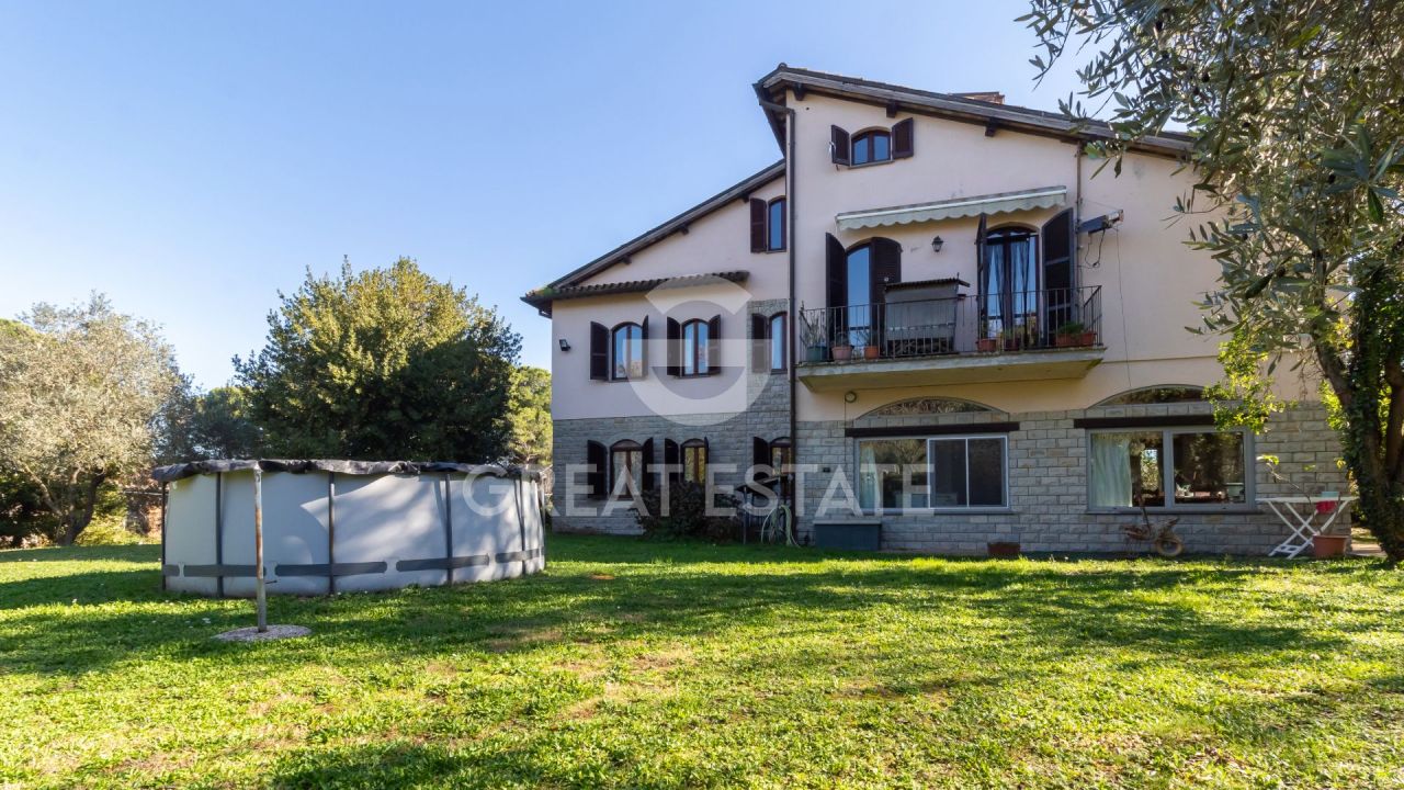 Casa en Porano, Italia, 477.3 m² - imagen 4