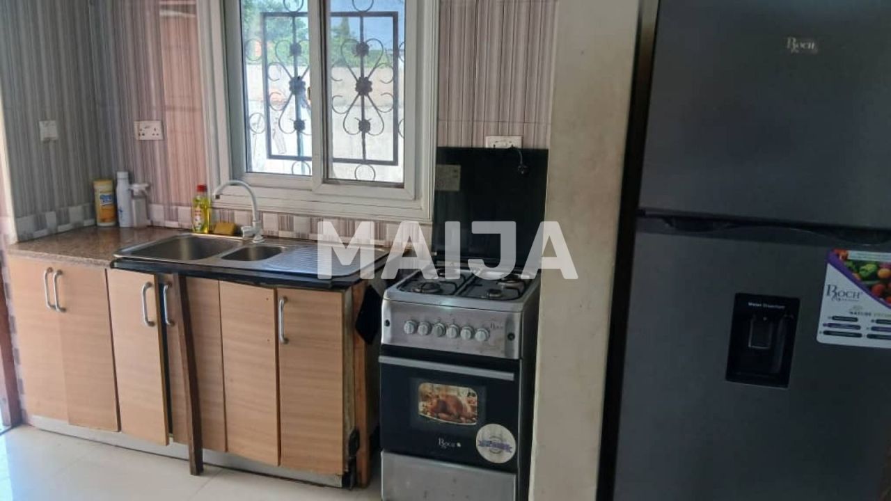 House Old Yundum, Gambia, 89 m² - picture 11