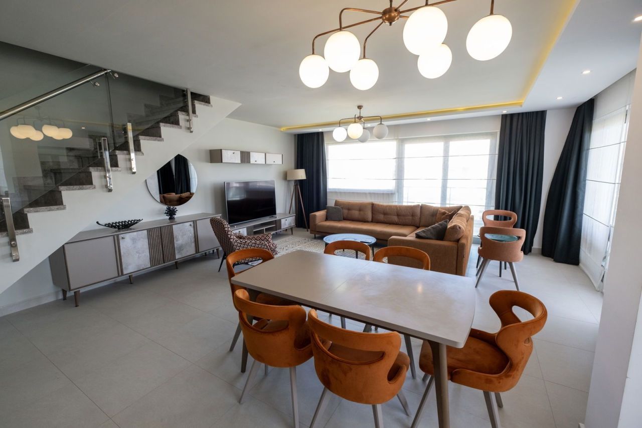 Appartamenti a Alanya, Turchia, 210 m² - foto 1