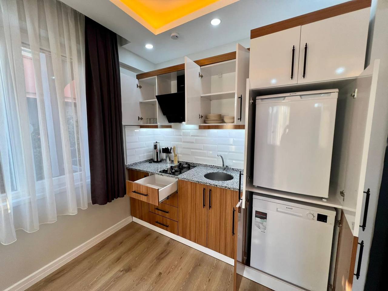 Casa di reddito a Antalya, Turchia, 315 m² - foto 9