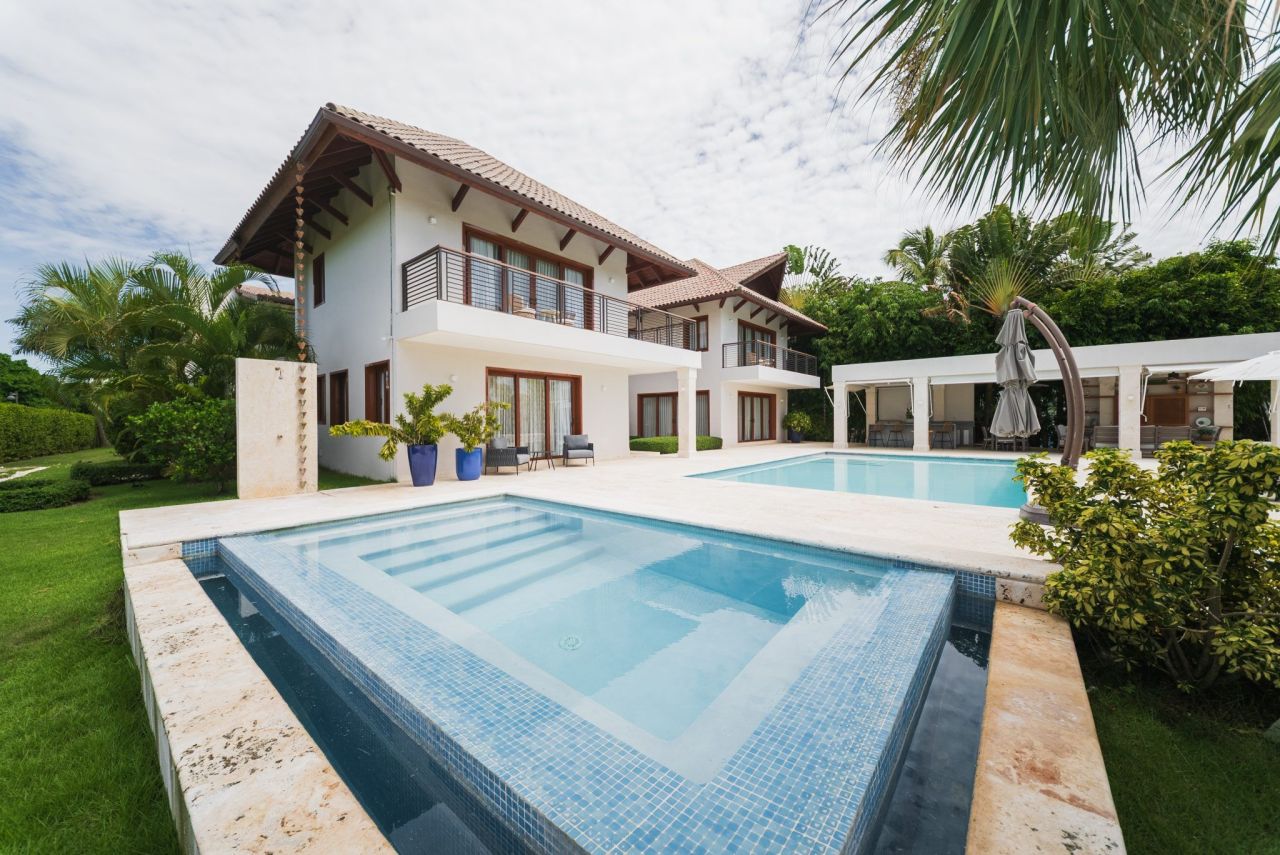 Villa in Cap Cana, Dominican Republic, 550 m² - picture 1