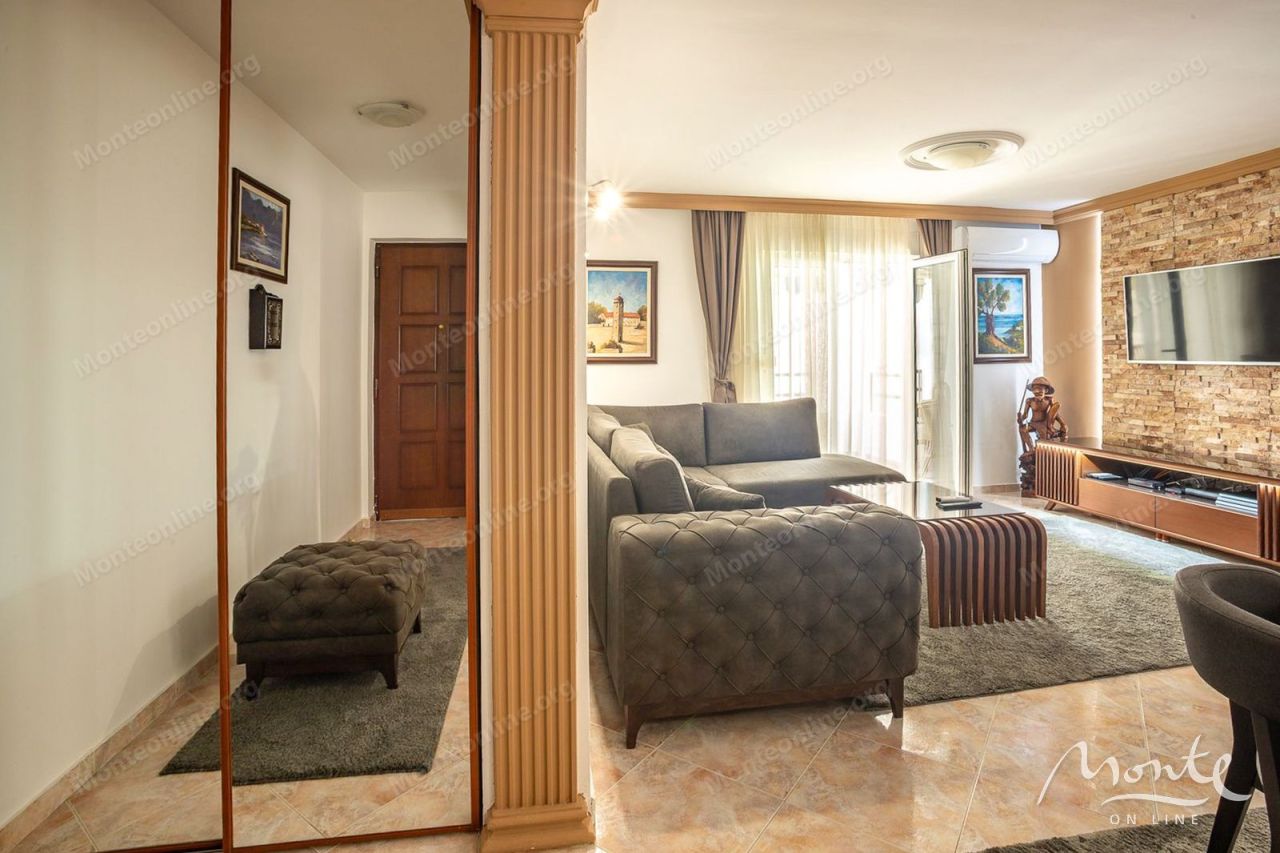 Appartamenti a Budva, Montenegro, 72 m² - foto 2