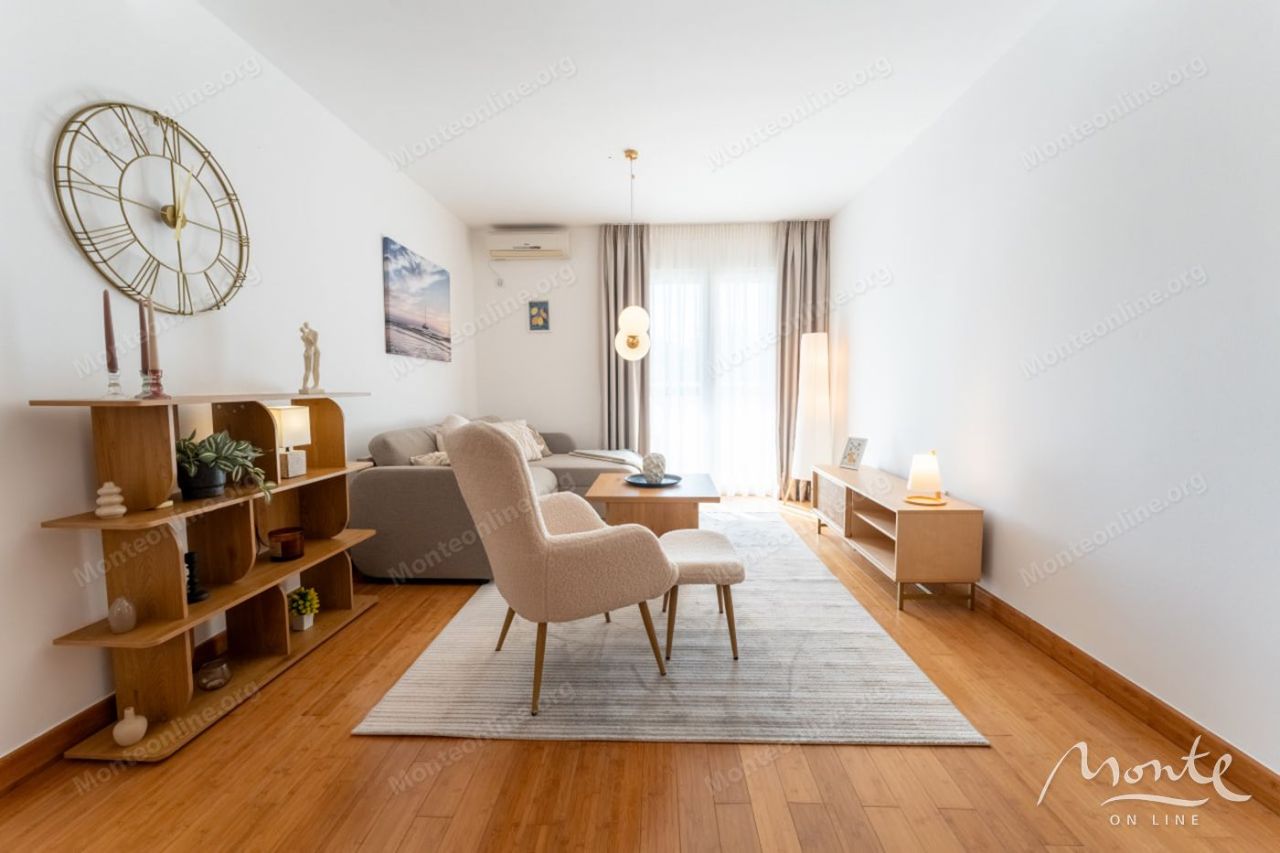 Appartement à Przno, Monténégro, 68 m² - image 3