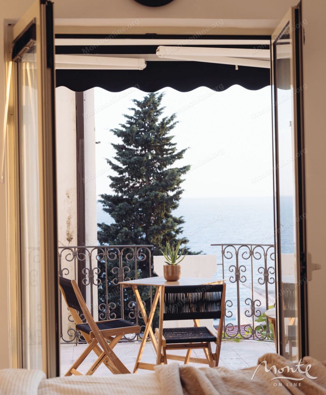 Appartement à Sveti Stefan, Monténégro, 74 m² - image 18