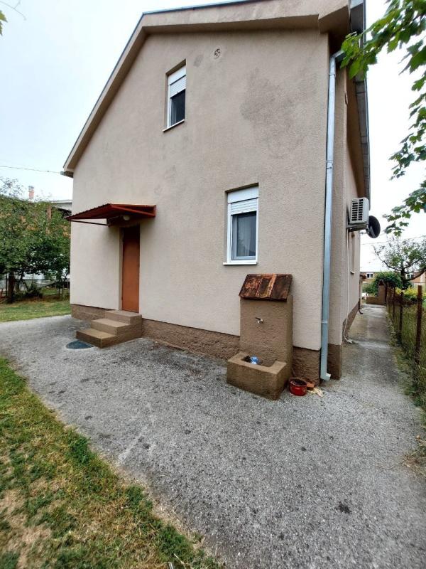 Casa a Podgorica, Montenegro, 100 m² - foto 3