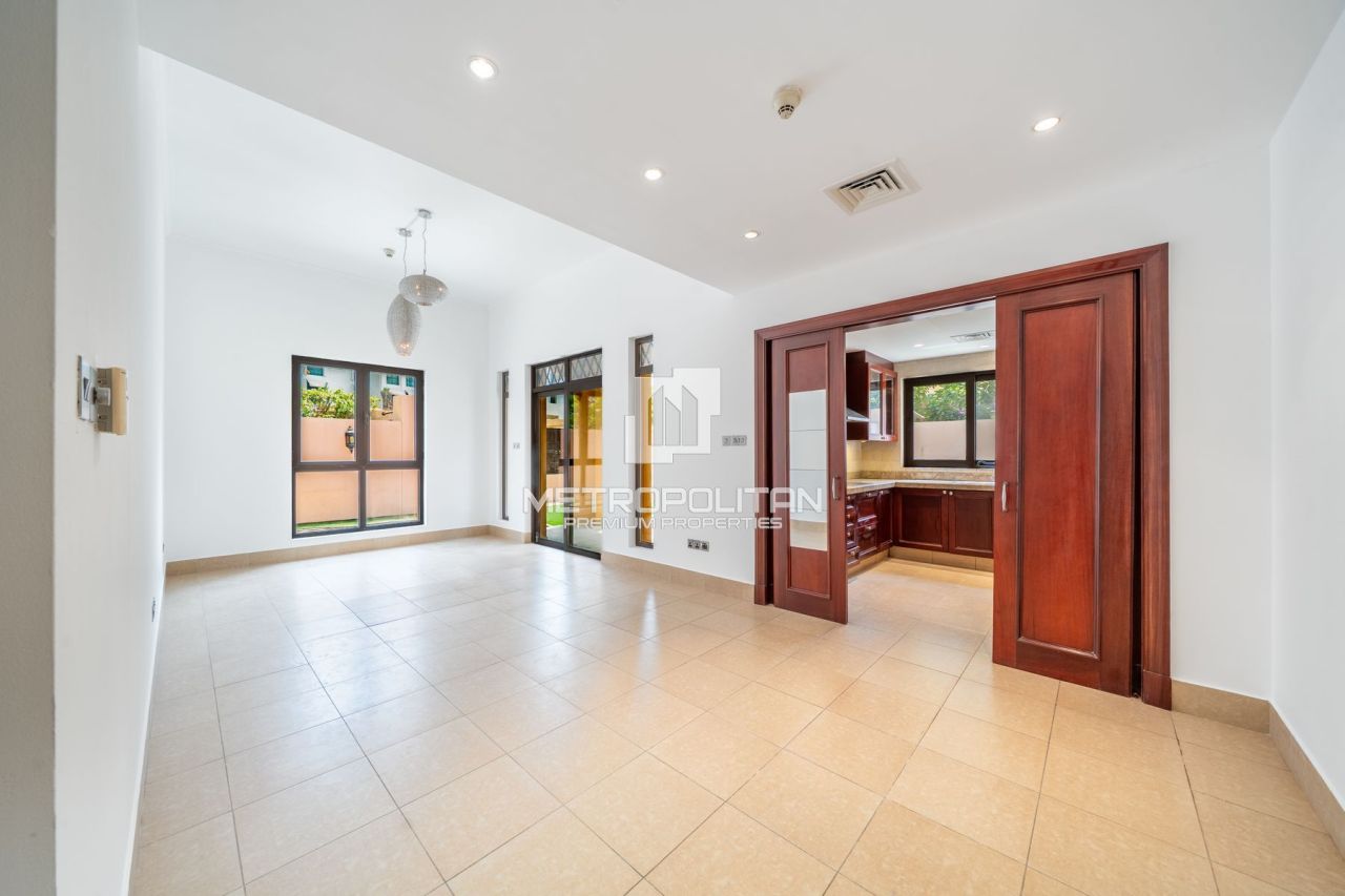 Appartamenti a Dubai, EAU, 227 m² - foto 1