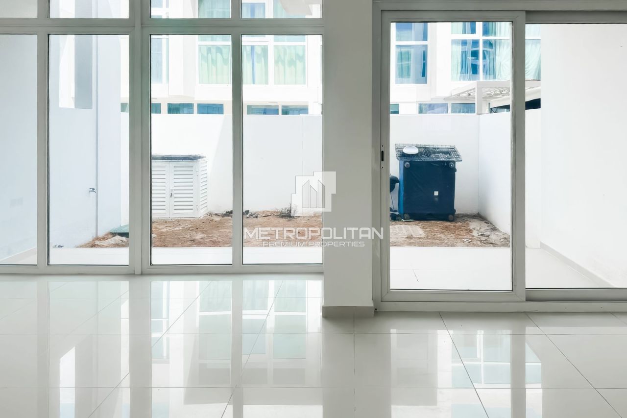 Townhouse a Dubai, EAU, 155 m² - foto 2