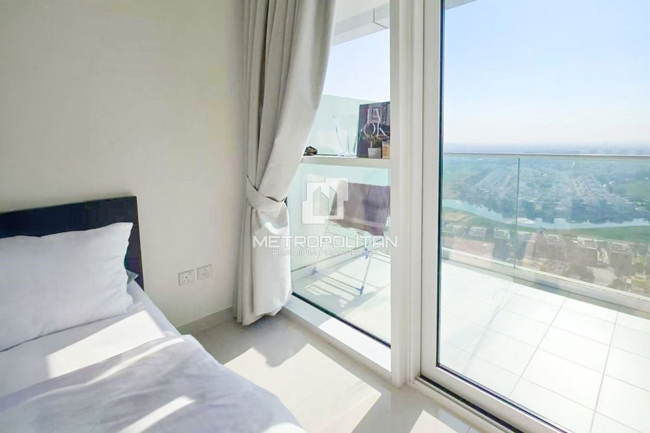 Apartment in Dubai, UAE, 38 m² - picture 4