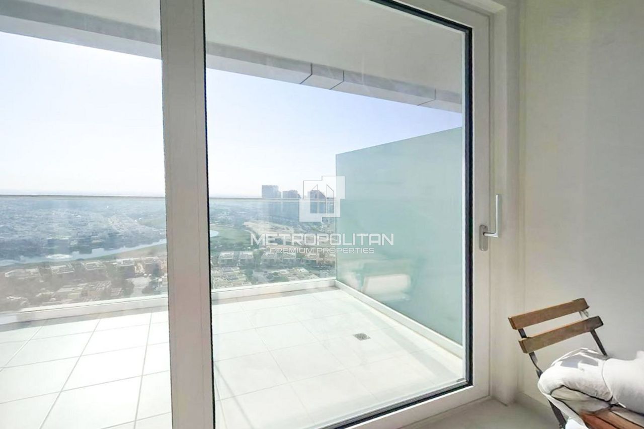 Apartment in Dubai, UAE, 38 m² - picture 7