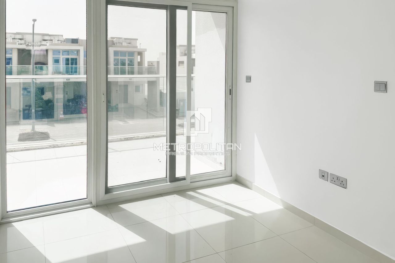 Townhouse a Dubai, EAU, 155 m² - foto 8