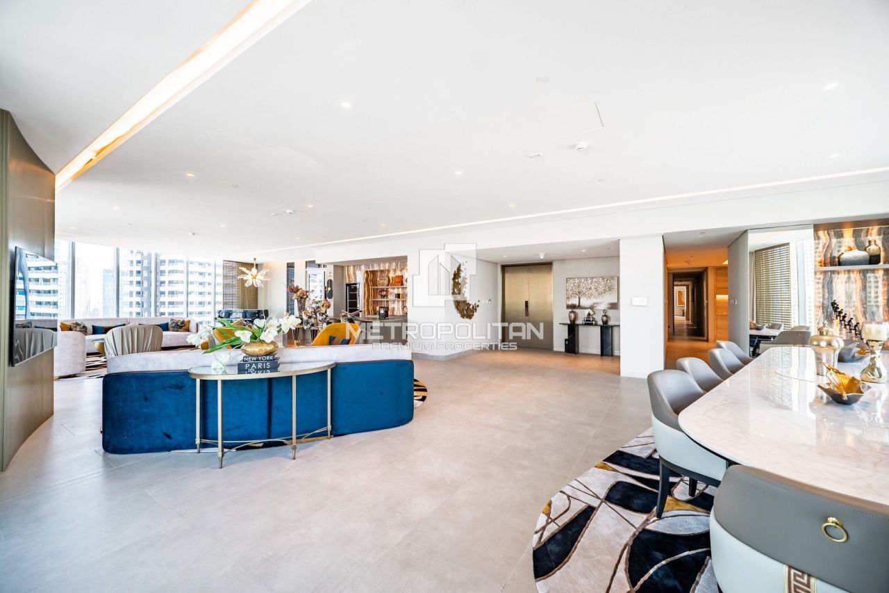 Penthouse in Dubai, UAE, 628 m² - picture 8