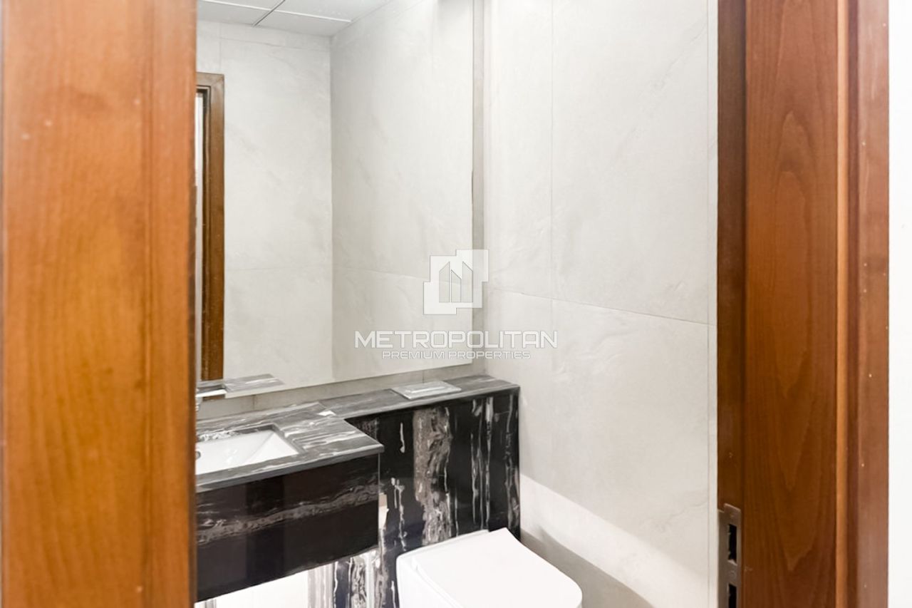 Apartment in Dubai, UAE, 114 m² - picture 13