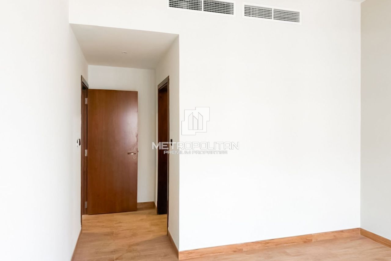 Apartment in Dubai, UAE, 114 m² - picture 18