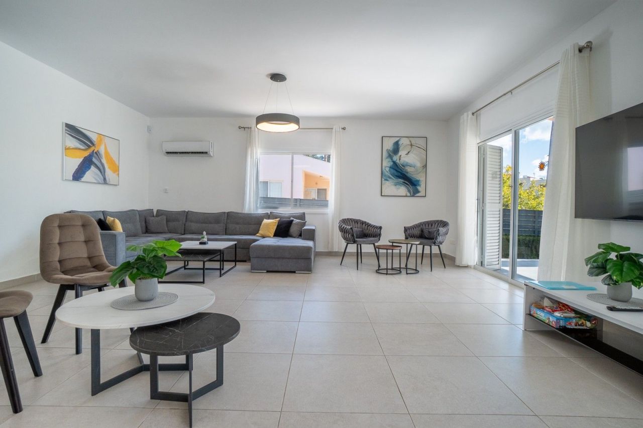 Villa in Paphos, Cyprus, 238 m² - picture 4