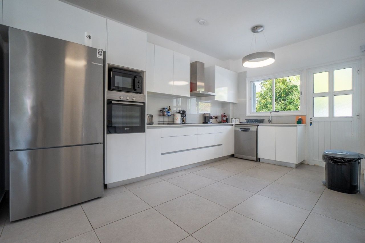 Villa in Paphos, Cyprus, 238 m² - picture 13