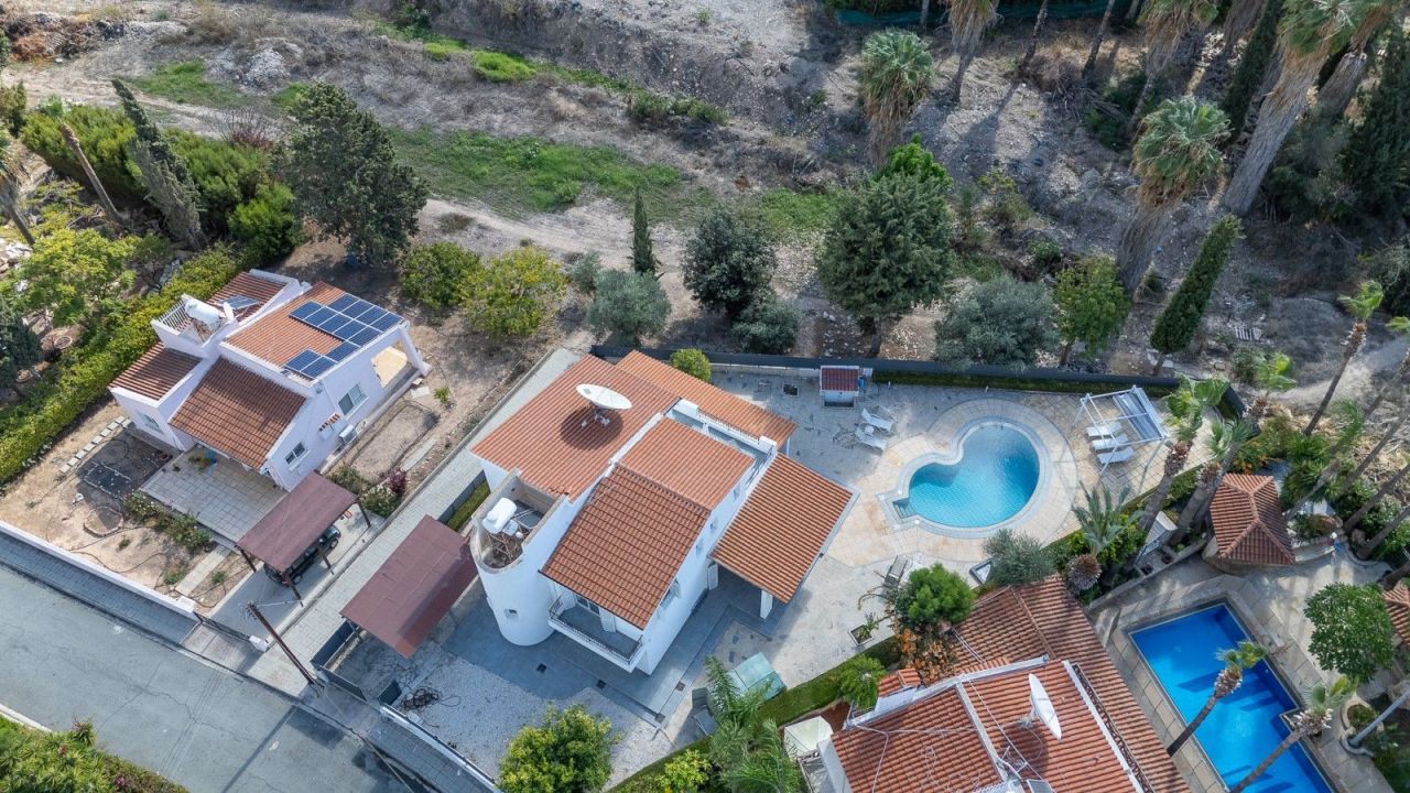 Villa in Paphos, Cyprus, 238 m² - picture 15
