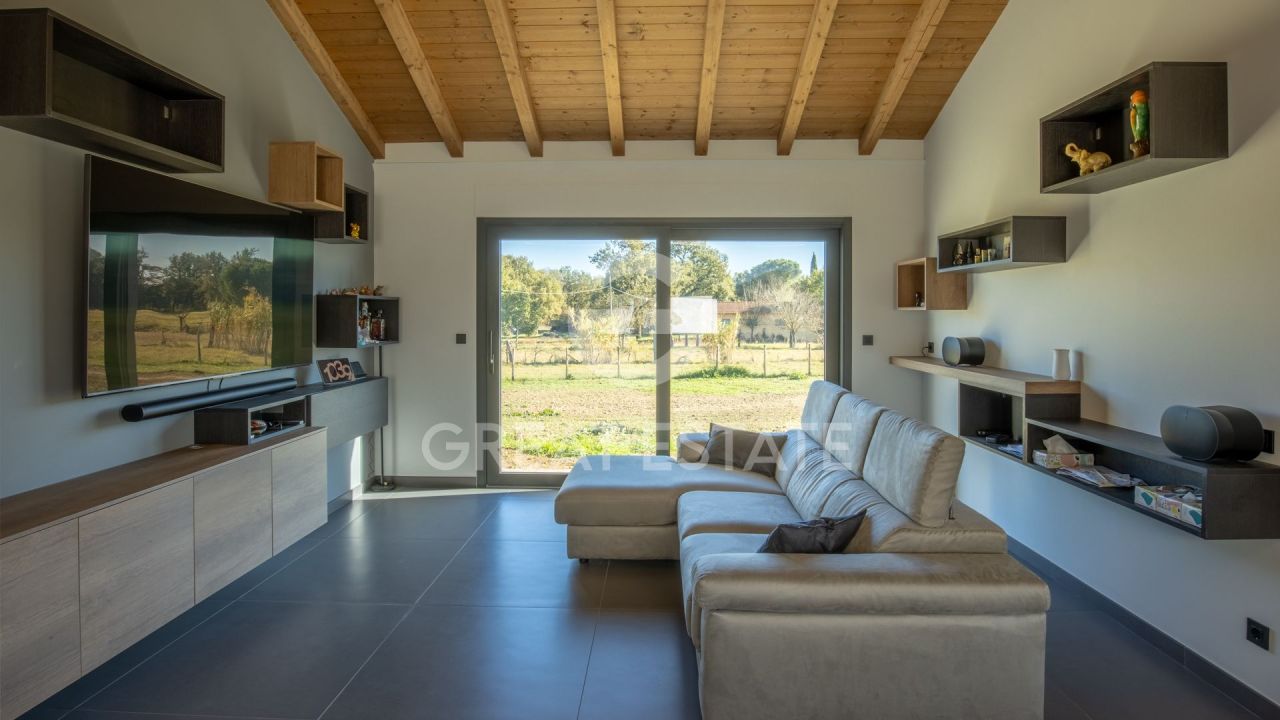 Villa en Castiglione del Lago, Italia, 270 m² - imagen 10