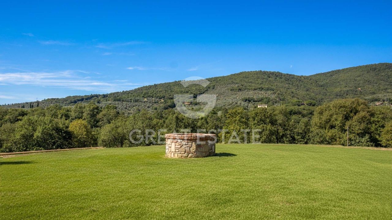 House in Panicale, Italy, 420.05 m² - picture 12