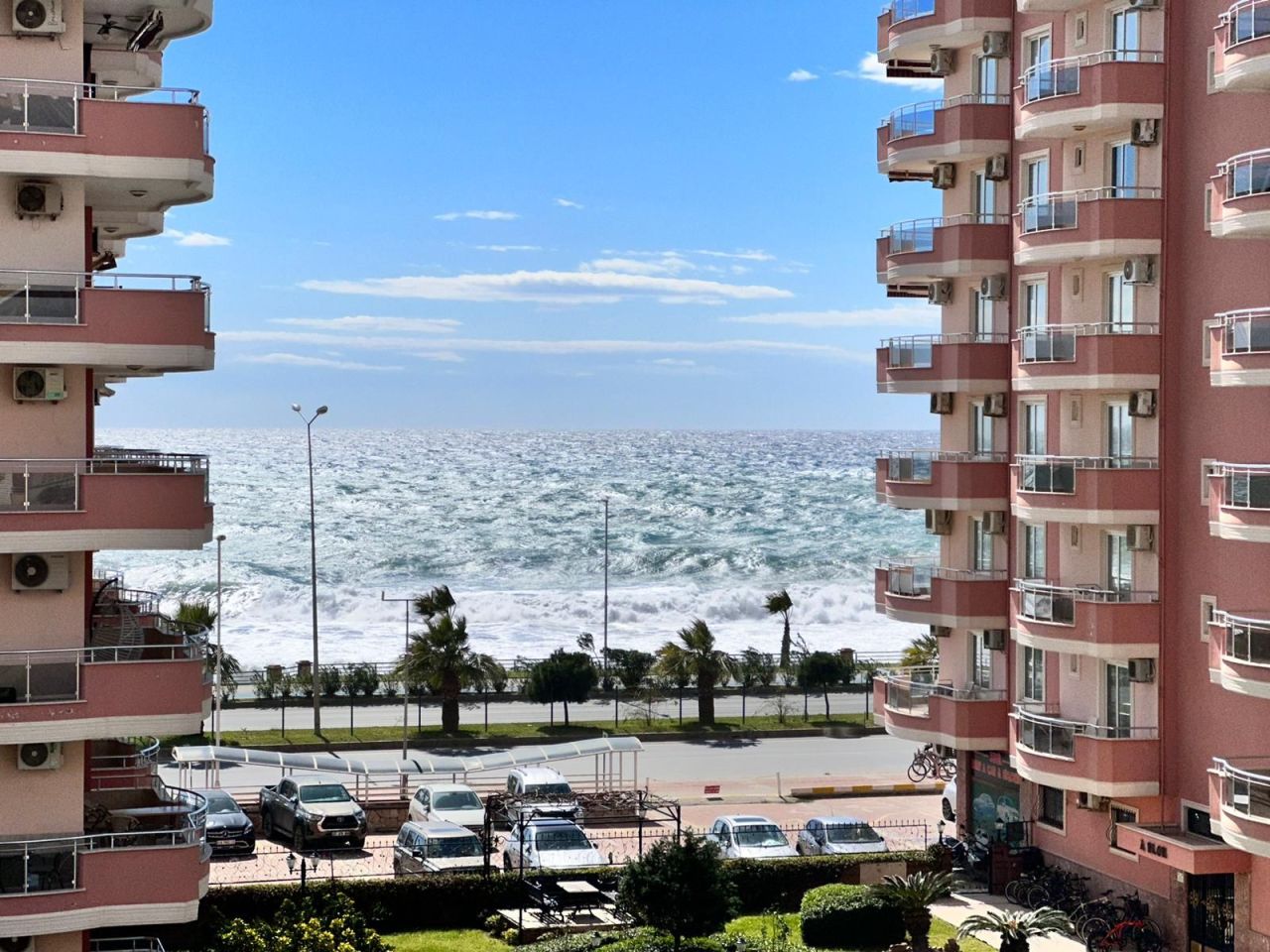 Apartment in Alanya, Turkey, 135 m² - picture 1