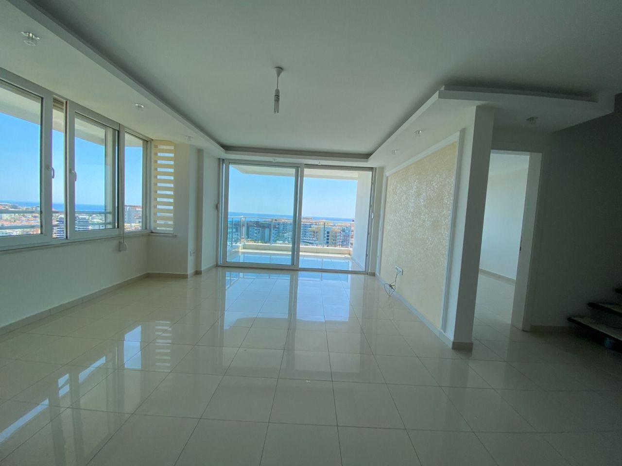 Apartment in Alanya, Turkey, 145 m² - picture 1