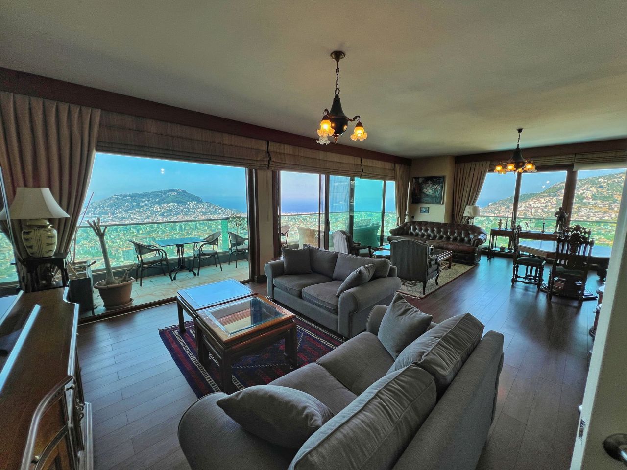 Apartment in Alanya, Turkey, 300 m² - picture 1