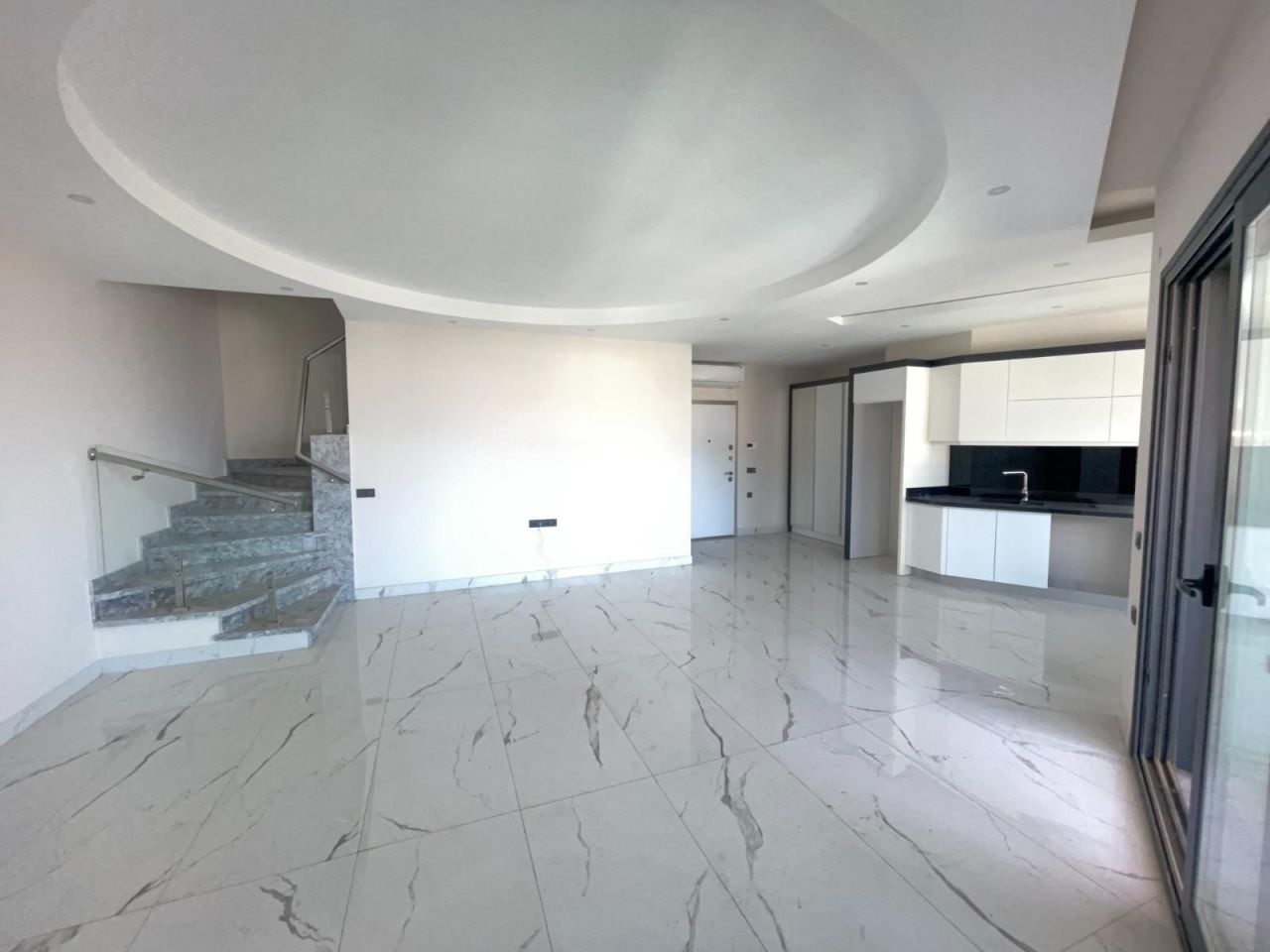 Apartment in Alanya, Turkey, 140 m² - picture 2