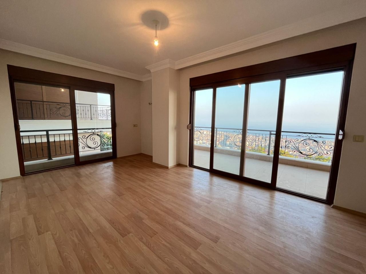 Apartment in Alanya, Turkey, 200 m² - picture 2