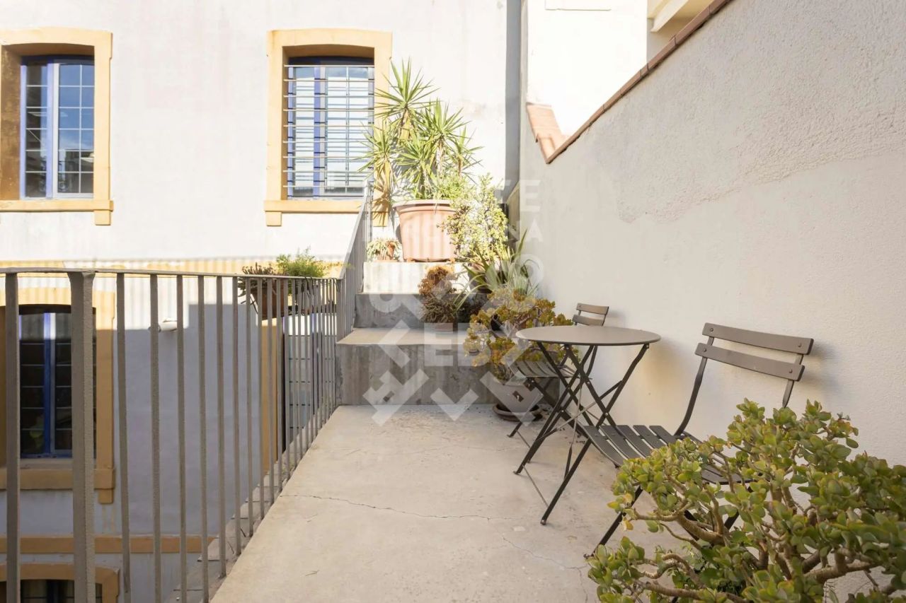 Loft à Barcelone, Espagne, 308 m² - image 3