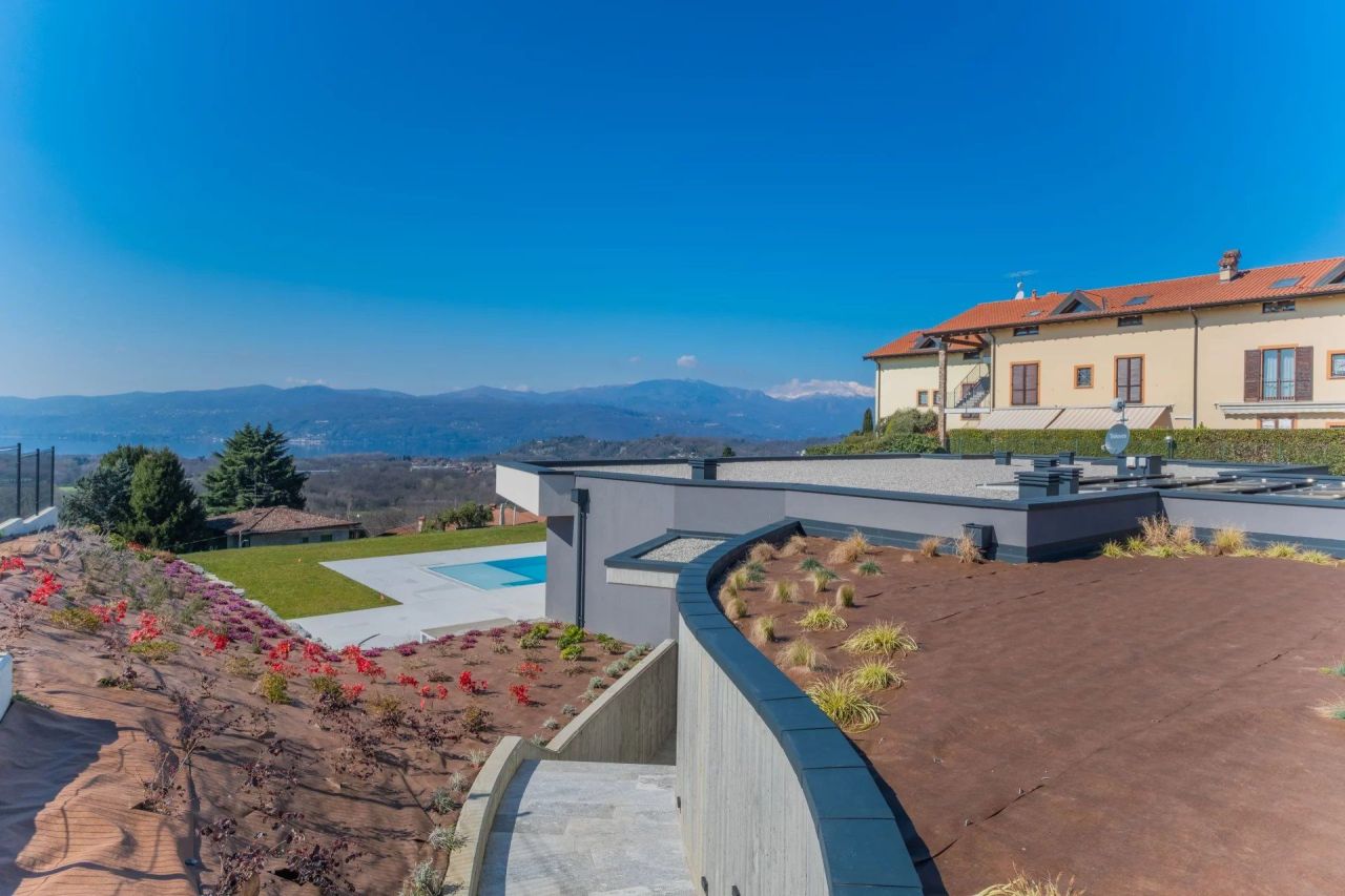 Villa a Besozzo, Italia, 250 m² - foto 15