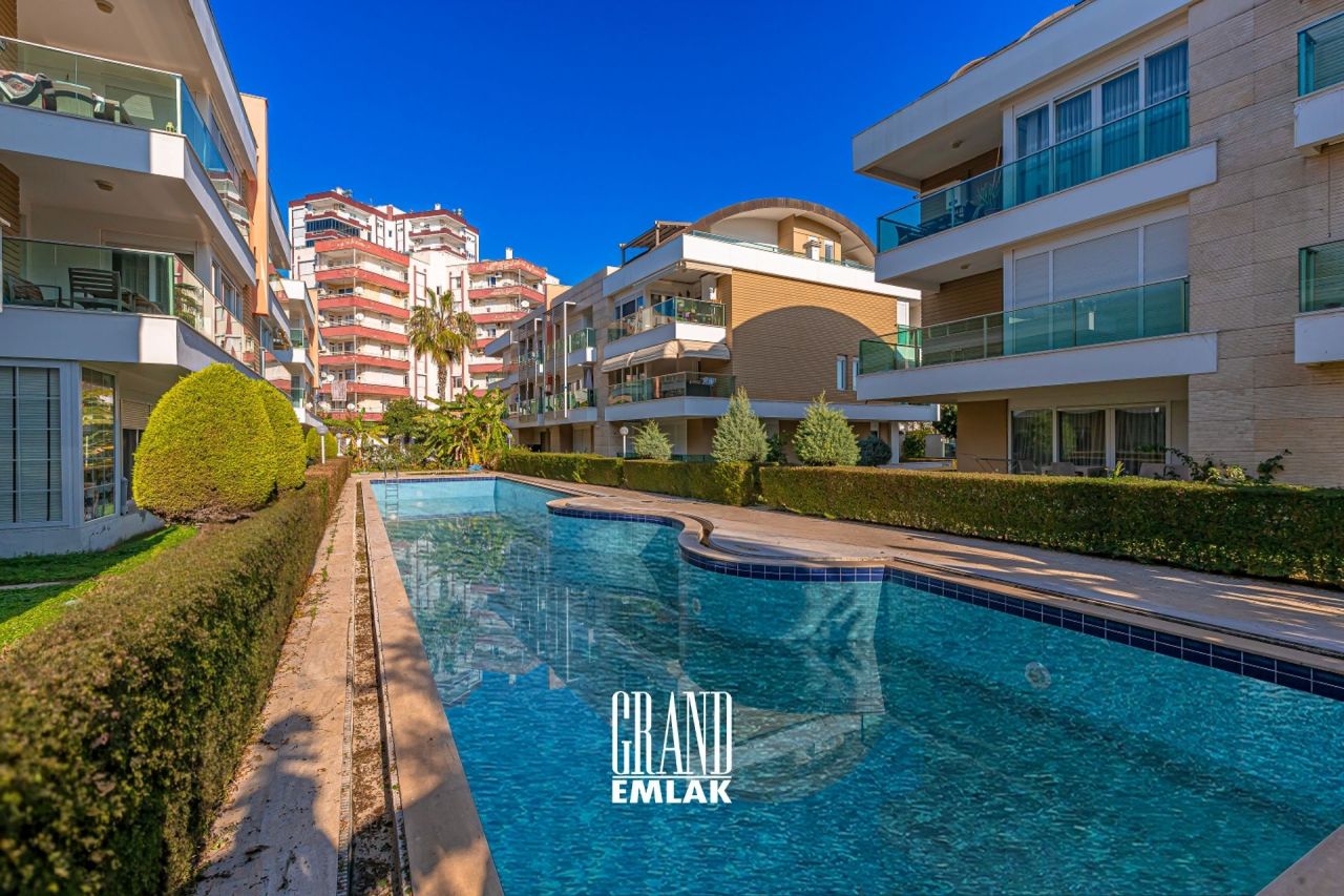 Appartamento a Antalya, Turchia, 155 m² - foto 1
