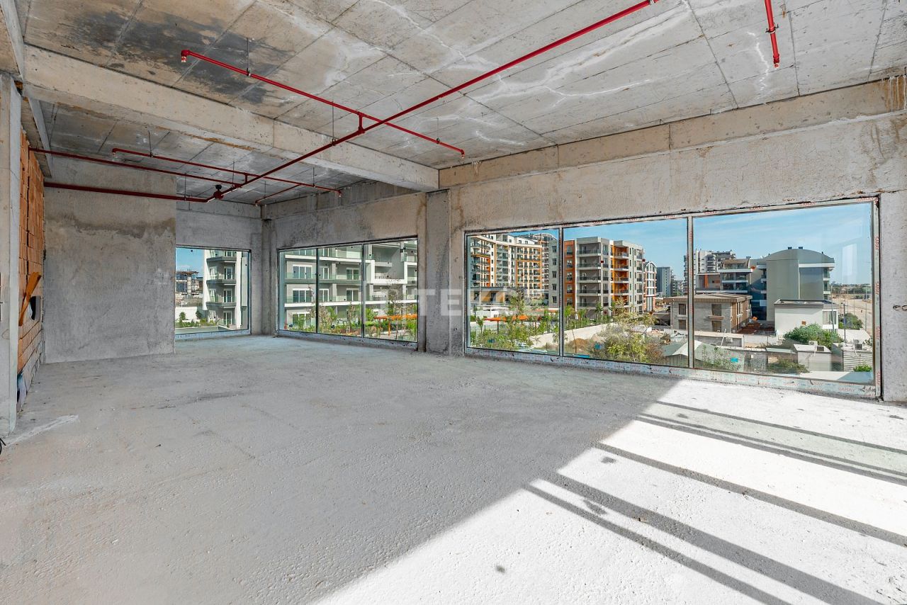 Tienda en Antalya, Turquia, 700 m² - imagen 8