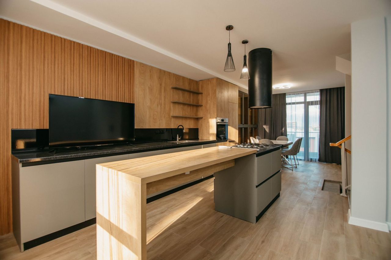 Townhouse in Batumi, Georgia, 280 m² - picture 2