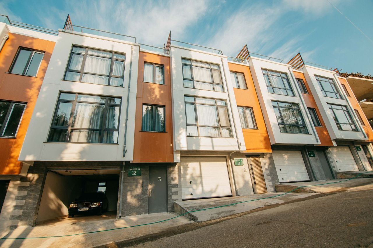 Townhouse in Batumi, Georgia, 280 m² - picture 10