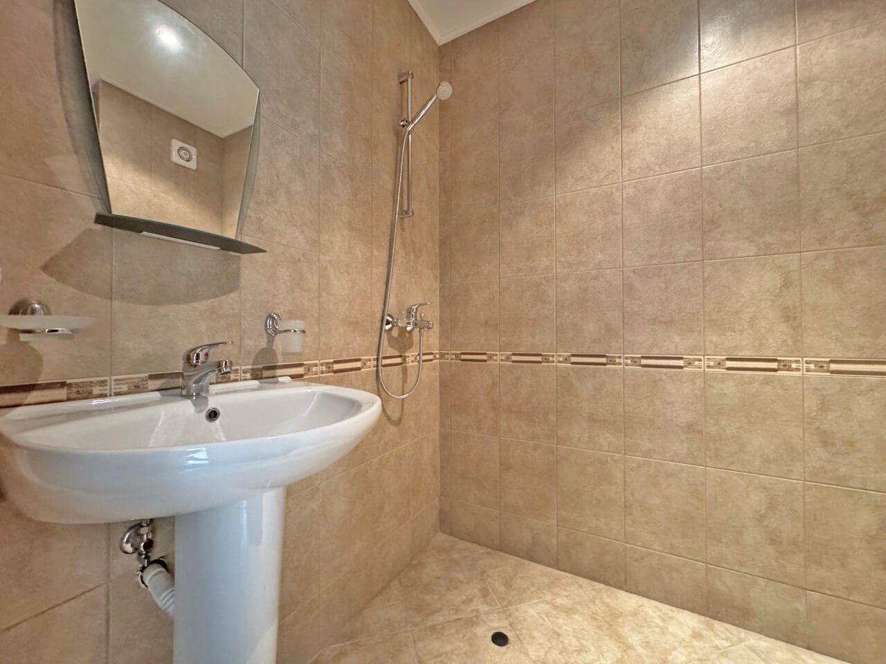 Apartment in Sveti Vlas, Bulgaria, 48 m² - picture 2