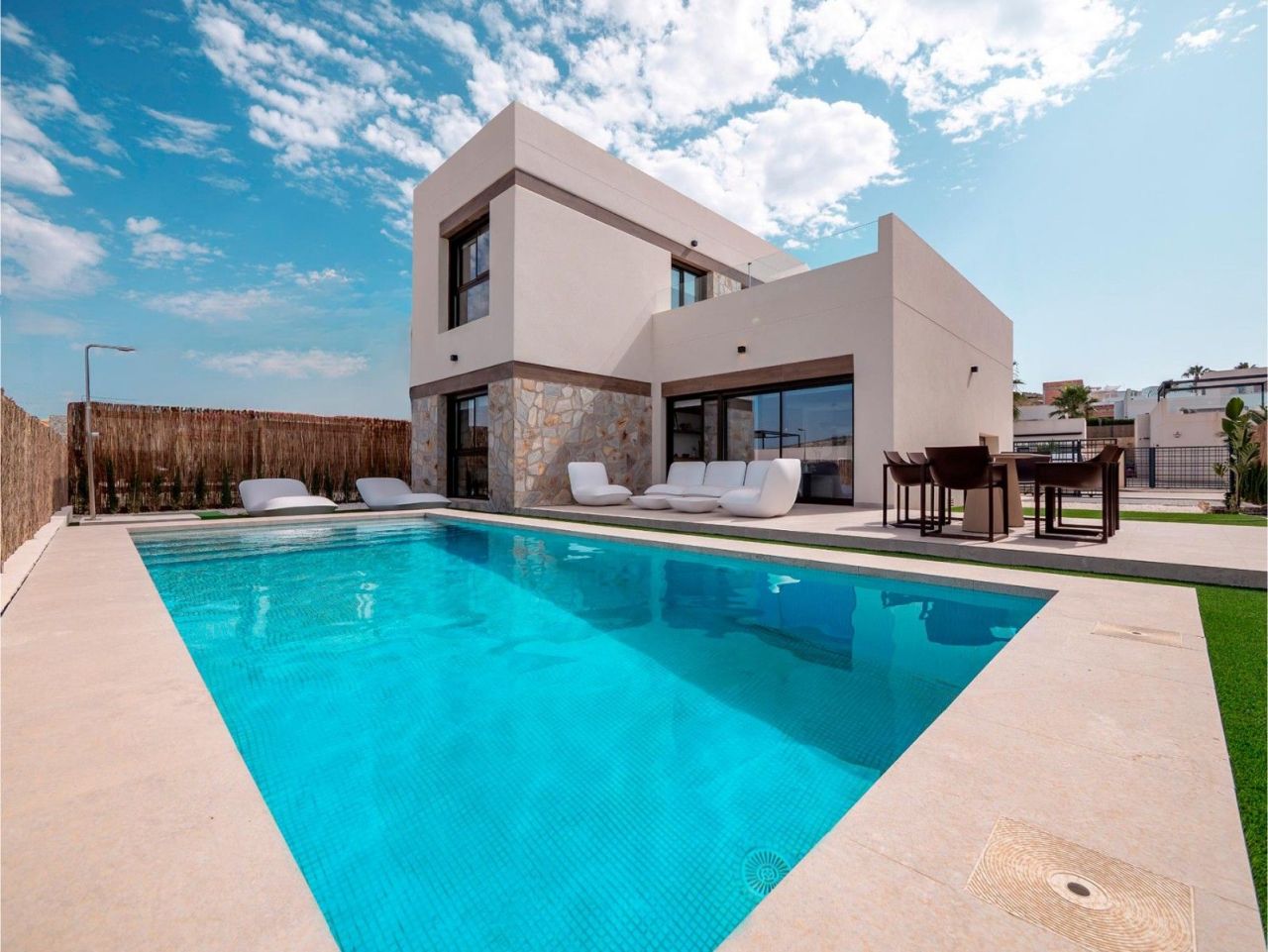 Villa à Algorfa, Espagne, 131 m² - image 1
