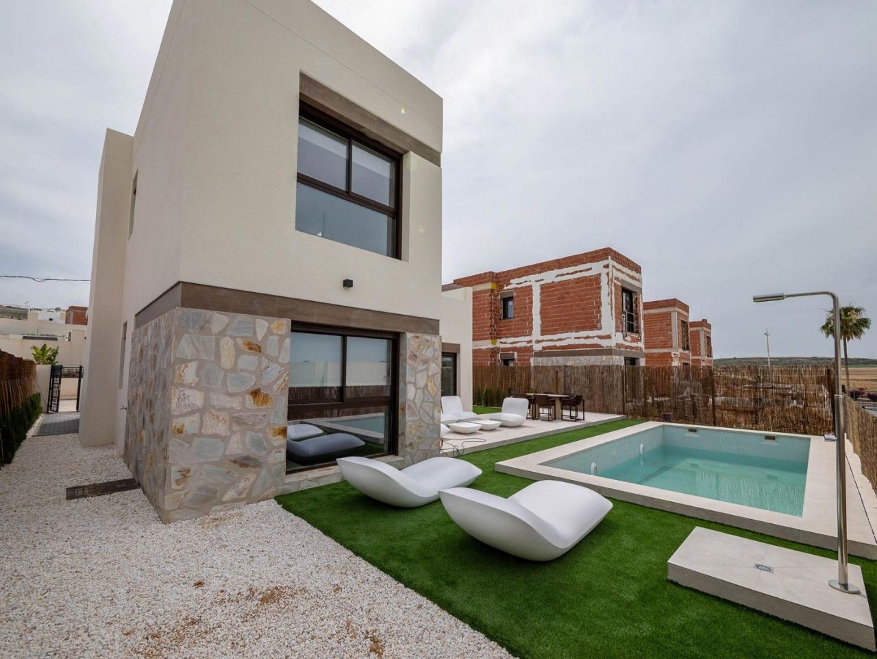 Villa en Algorfa, España, 113 m² - imagen 1