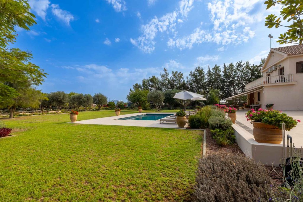 Flat in Larnaca, Cyprus, 353 m² - picture 16