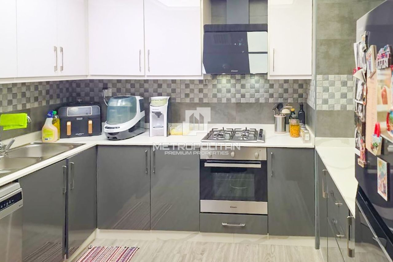 Apartment in Dubai, UAE, 139 m² - picture 4