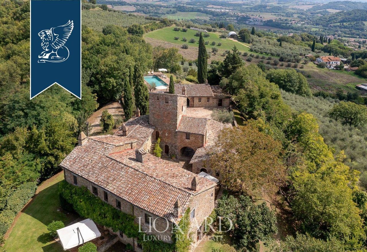 Villa a Perugia, Italia, 1 400 m² - foto 3