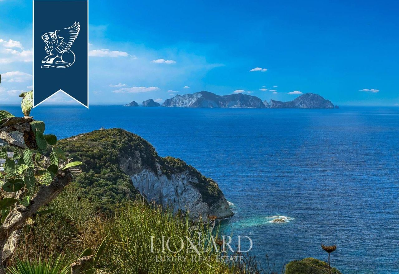 Villa in Latina, Italy, 110 m² - picture 5