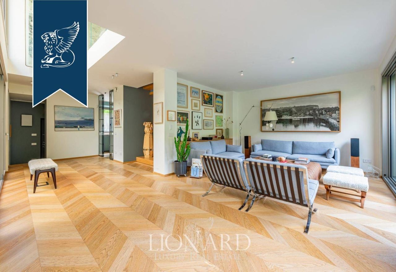 Apartment in Milan, Italy, 247 m² - picture 5