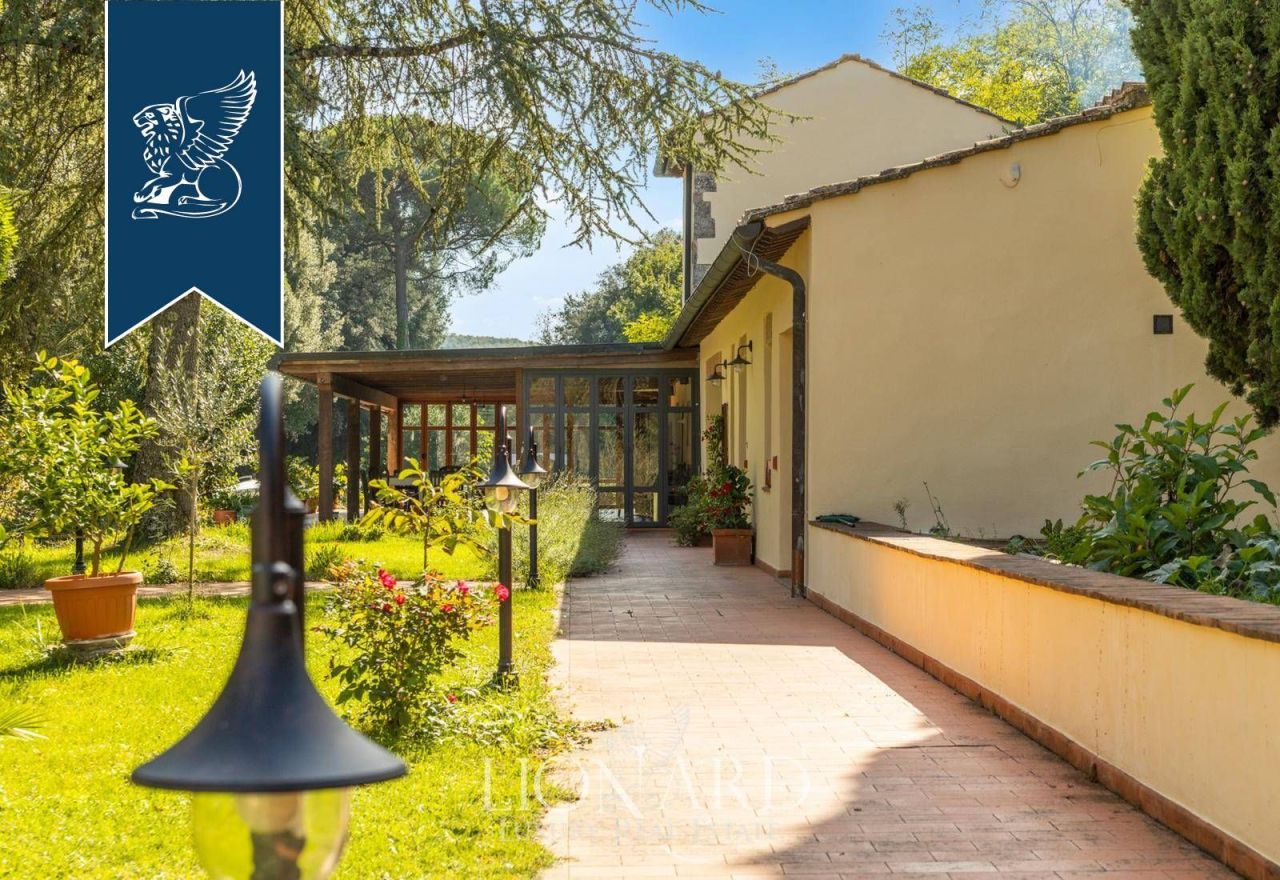 Villa in Siena, Italy, 1 513 m² - picture 12