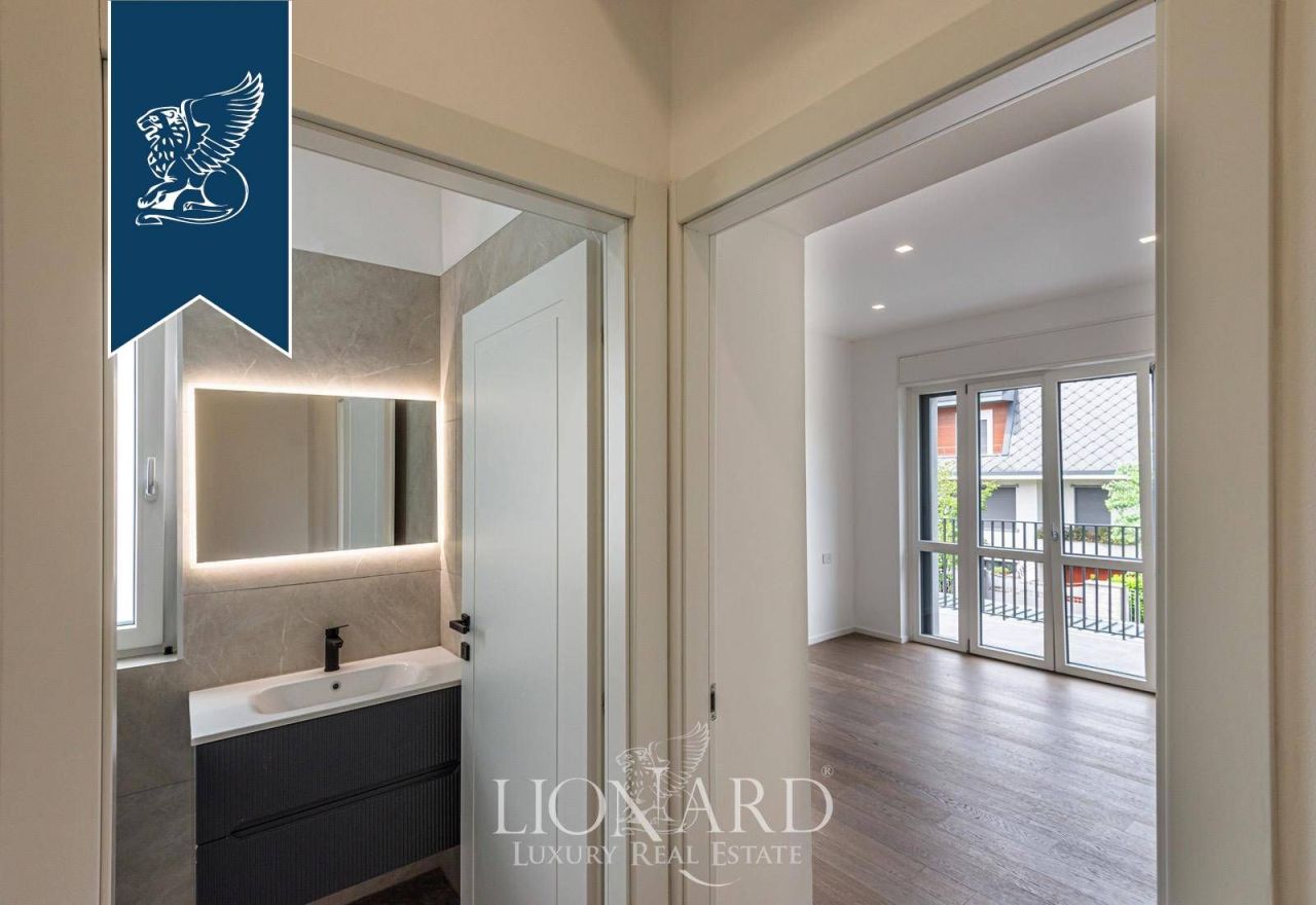 Villa in Monza, Italy, 192 m² - picture 12